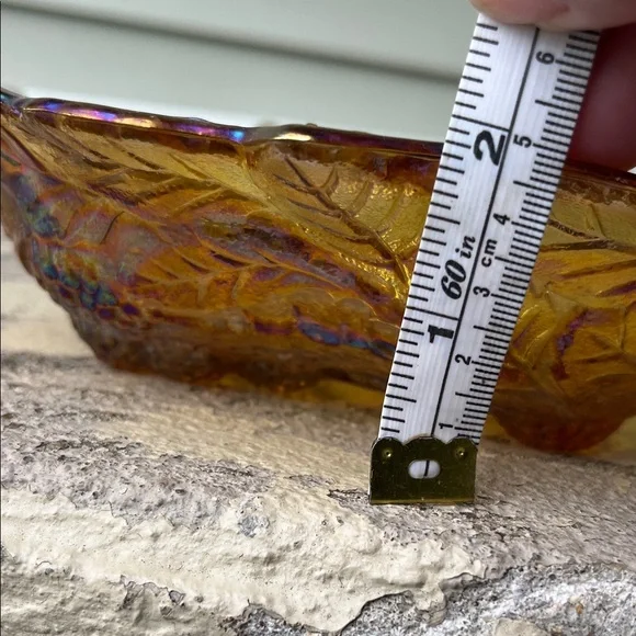 Iridescent Glass Leaf Bowl - Picture 12 of 12